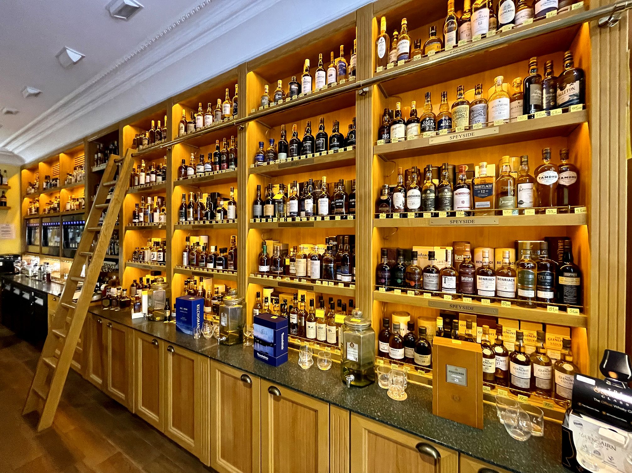 cave à whiskys Paris 5 pour déguster et acheter du whisky